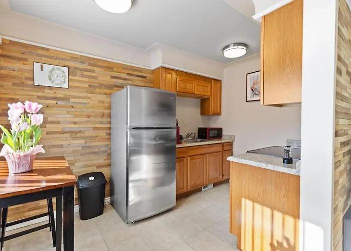 Modern Cozy 1 Bedroom Apartment In Shelby Township