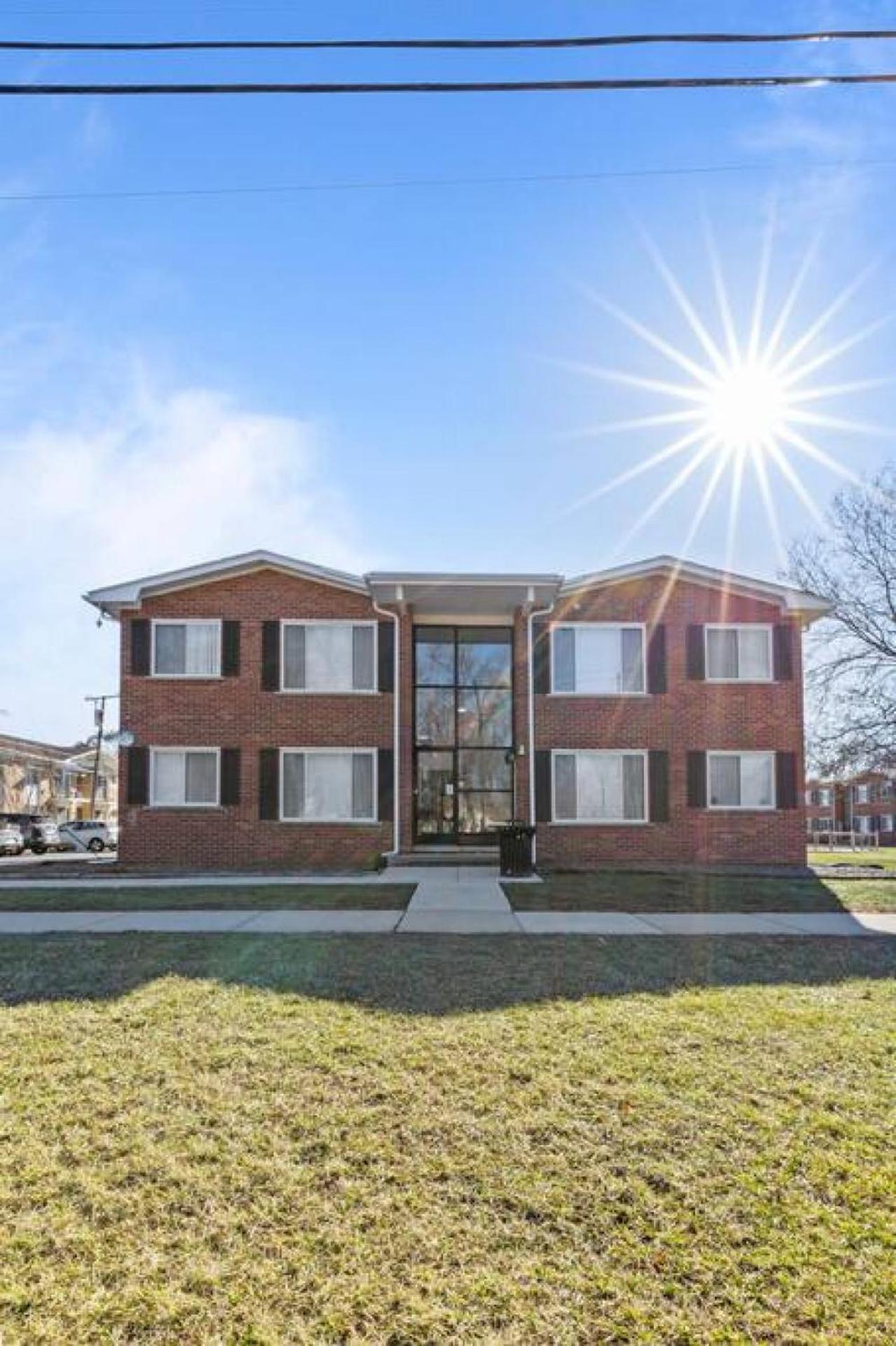 Modern Cozy 1 Bedroom In Shelby Township *